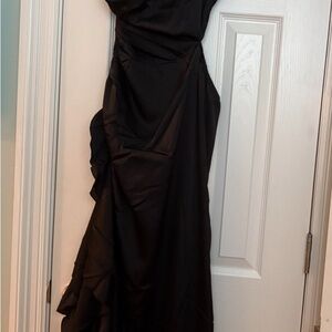 Elegant Black Evening Gown